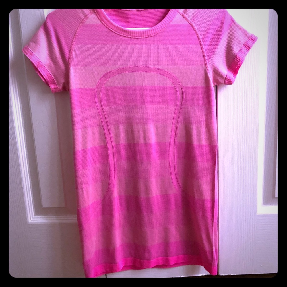 Lululemon Swiftly Tech Crew size 6